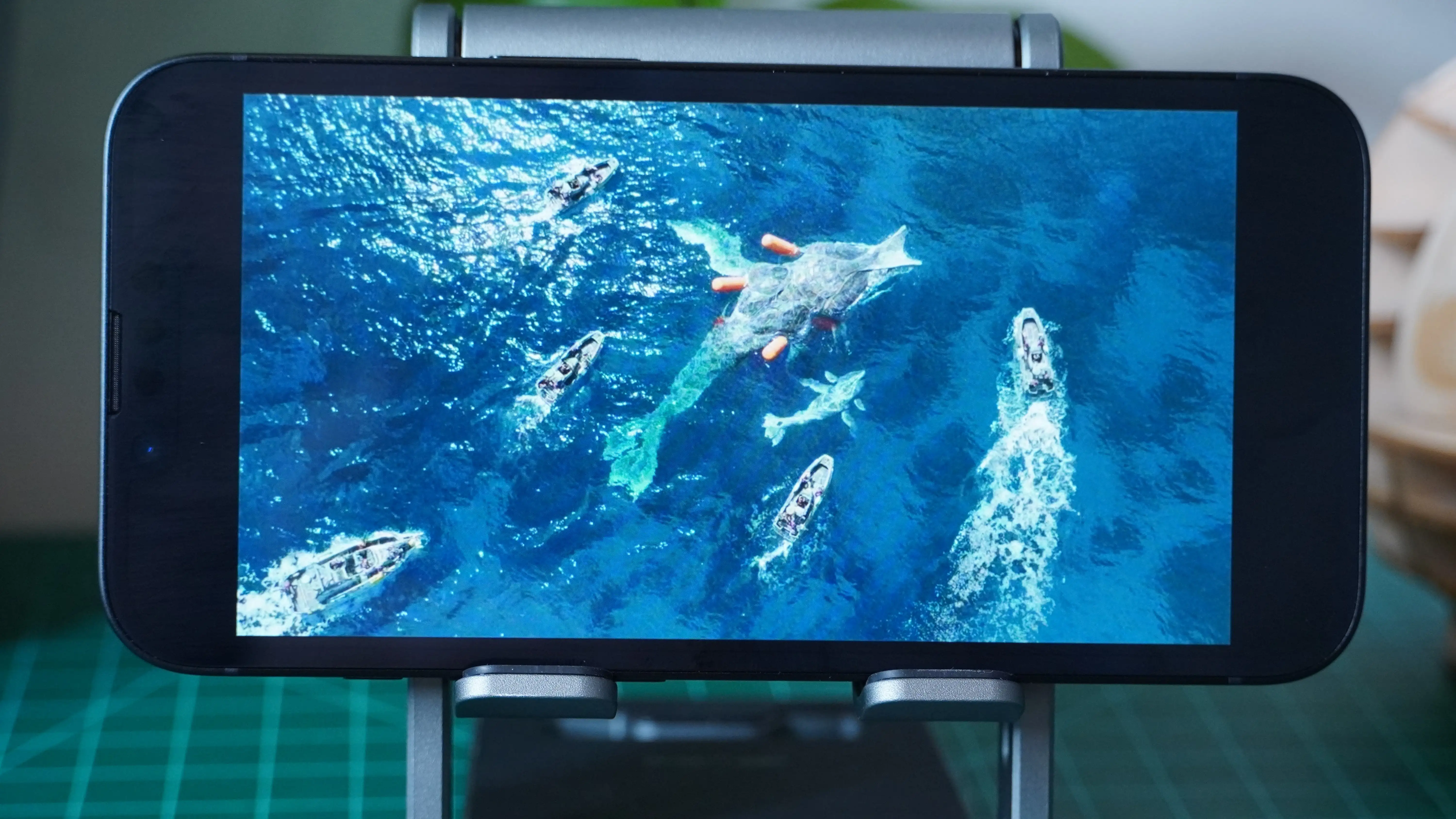 字母哥引领,联盟,雄鹿佳绩频,巅峰国际会员登录入口,H5巅峰国际官网,巅峰国际