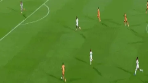 激战连捷13胜11！究竟谁才是真正的实力派？