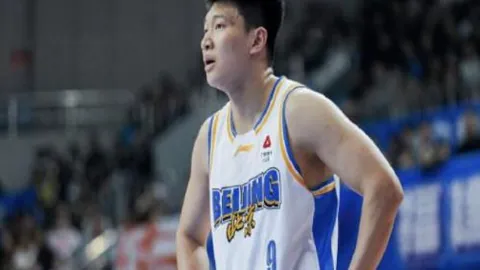 浓眉左内收肌恢复良好，预计两周后公布复查情况